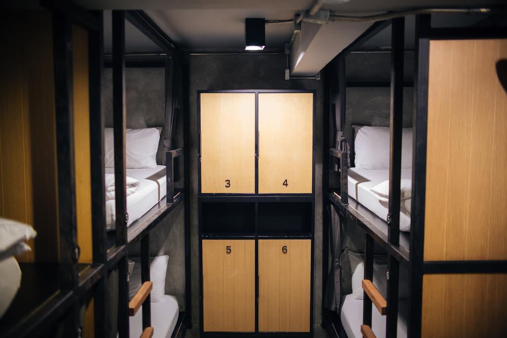 Bed Station Ratchthewi Asrama *